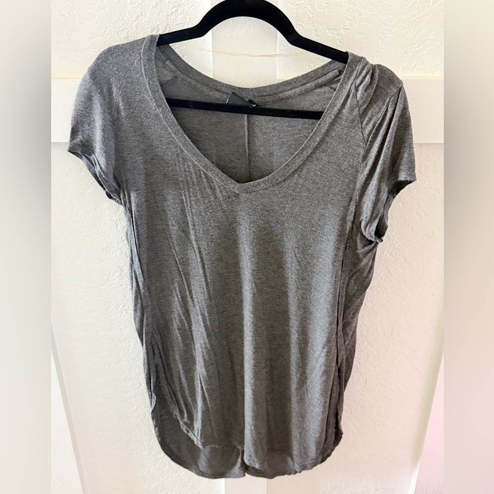 Casual V-Neck Women's Tee - Gray